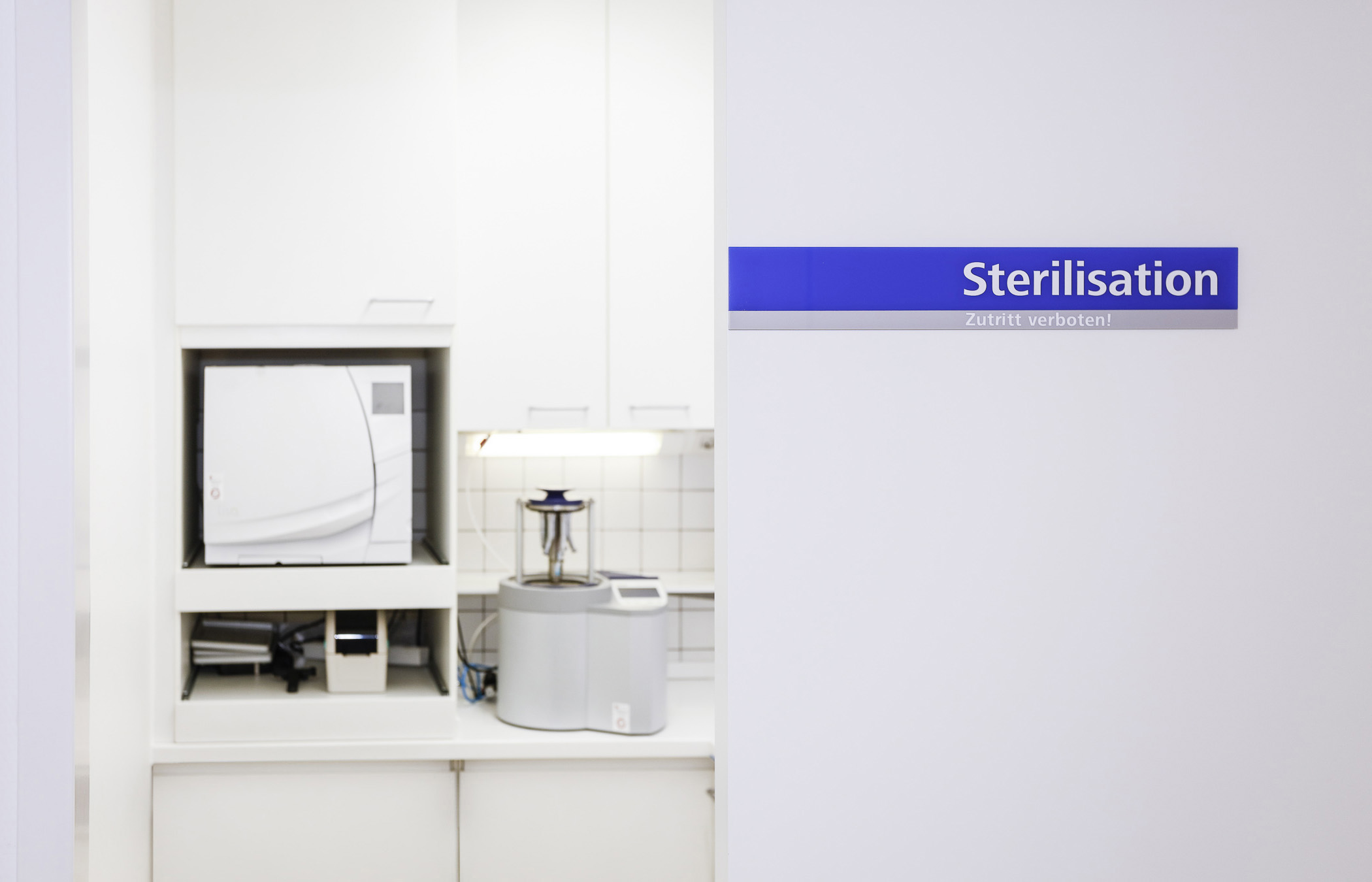 Sterilisationsraum | Zahnarztpraxis Dr. Küppers